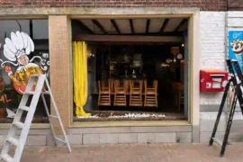 Vitrine de magasin sécurisée